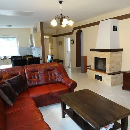 House Magnolia Apartment Velence